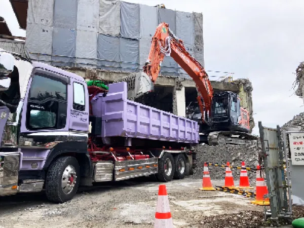 解体後の整地および仕上げ