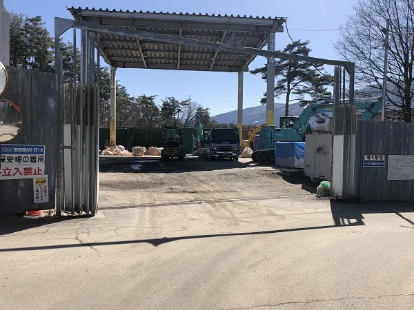 高所解体の準備作業 信濃環境整備 長野 茅野市